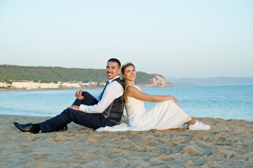 Irene y Marina el día de su boda en Jerez de la Frontera, tras llegar en coches de caballo a la Alameda Vieja antes de su ceremonia civil en la Bodega Álvaro Domecq.